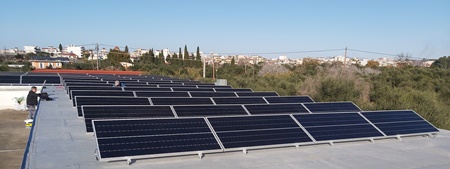 Πάνελς Sunpower σε επαύξηση φωτοβολταϊκού net metering στην Αμαλιάδα